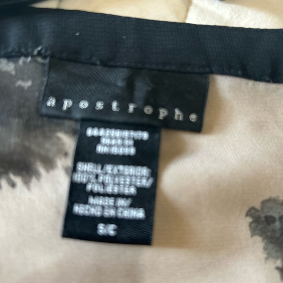 APOSTROTOPHE TOP 
3 for $20 - Picture 2 of 3